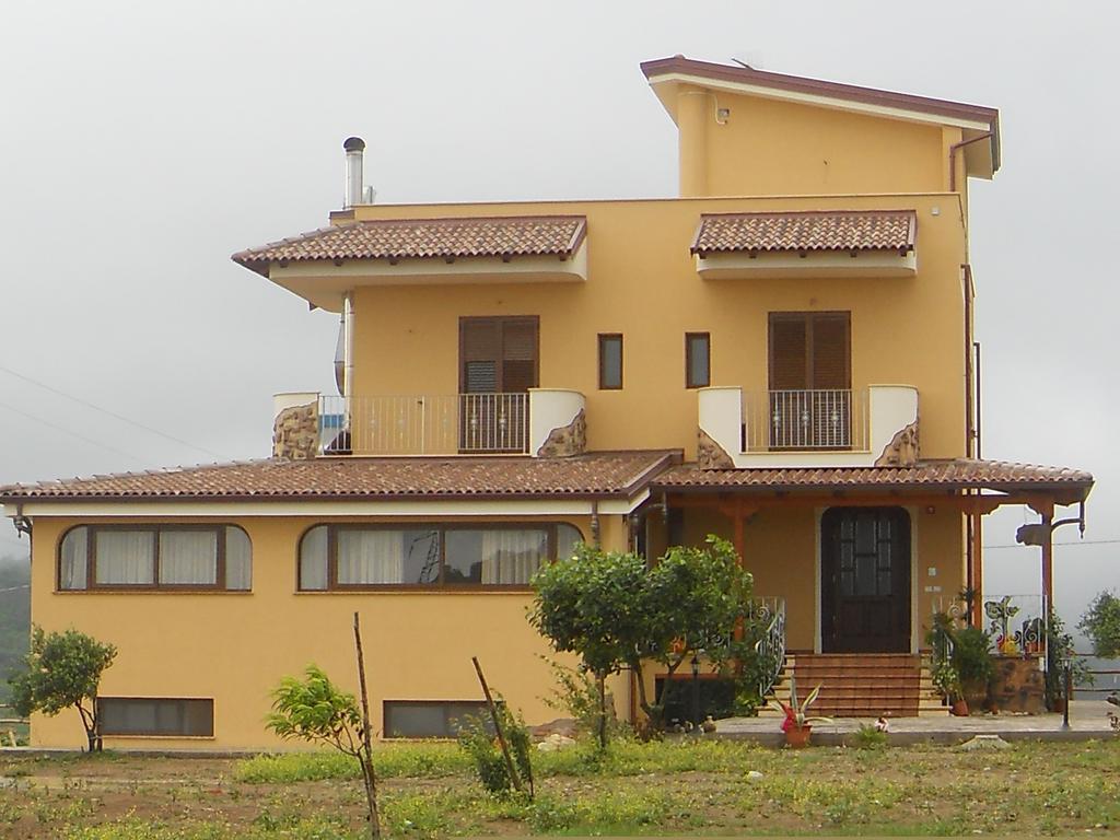 Agriturismo L'Antico Carro Seminara Exteriör bild