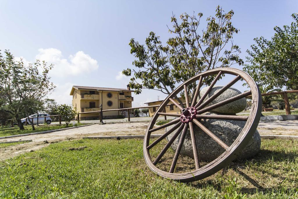 Agriturismo L'Antico Carro Seminara Exteriör bild