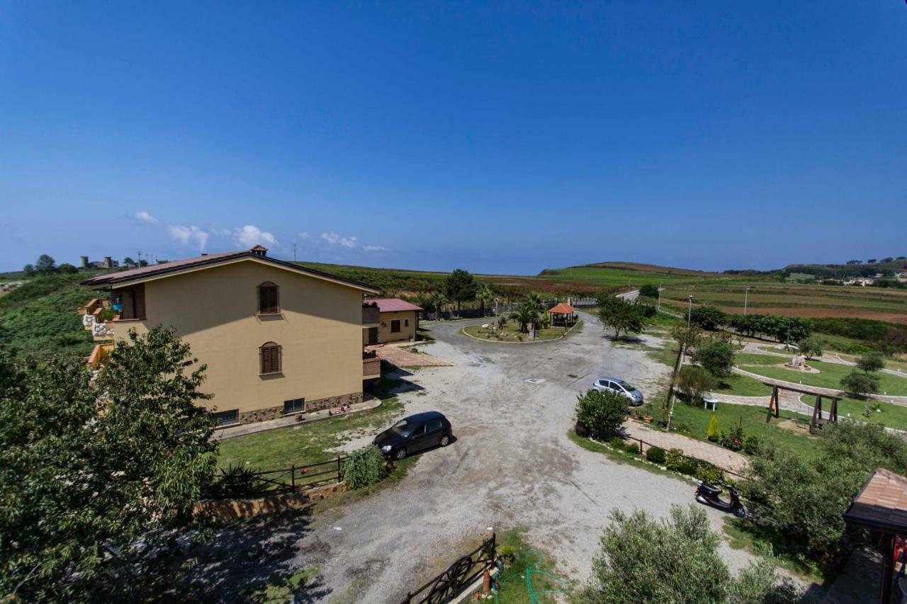 Agriturismo L'Antico Carro Seminara Exteriör bild