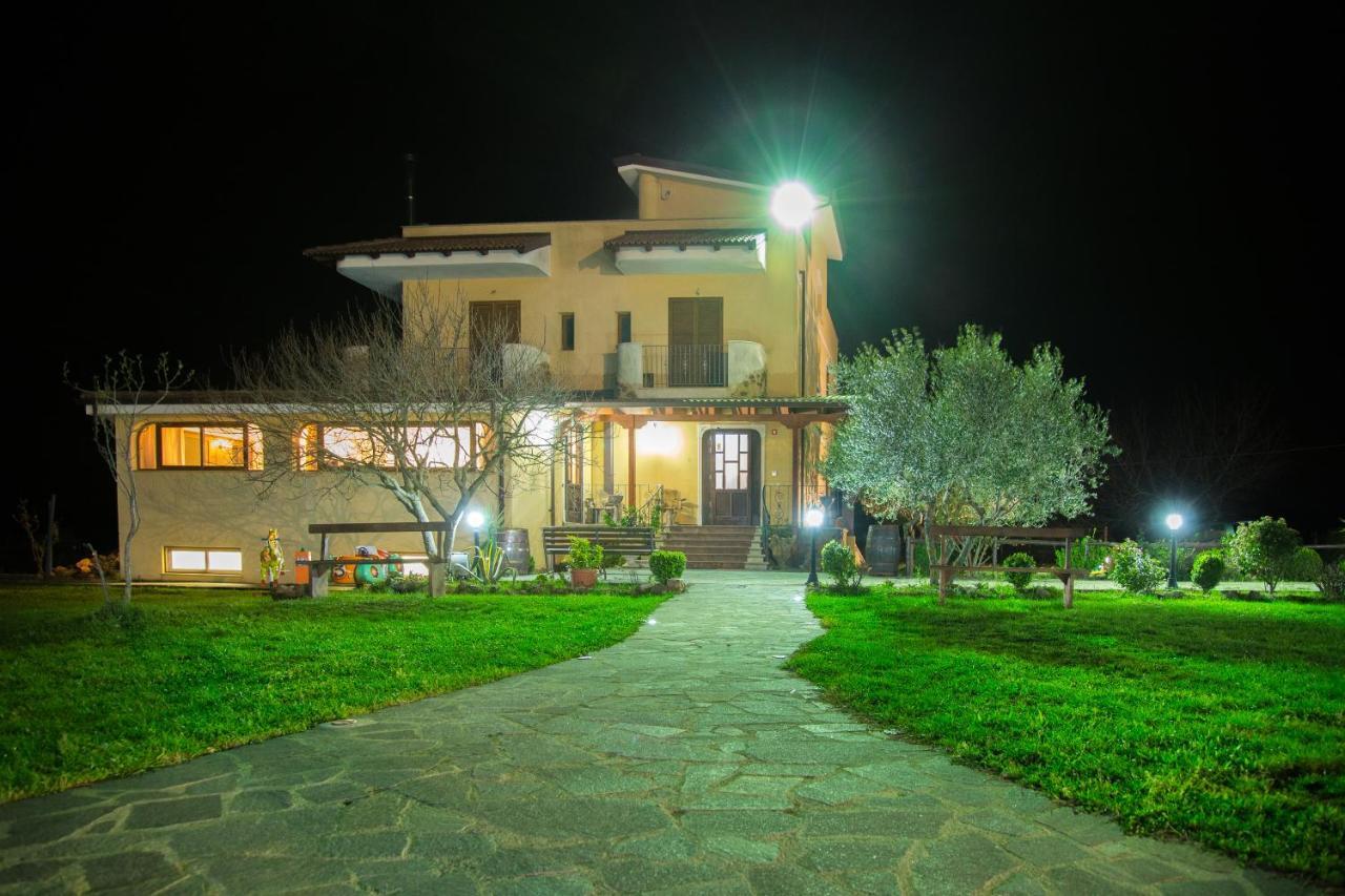 Agriturismo L'Antico Carro Seminara Exteriör bild